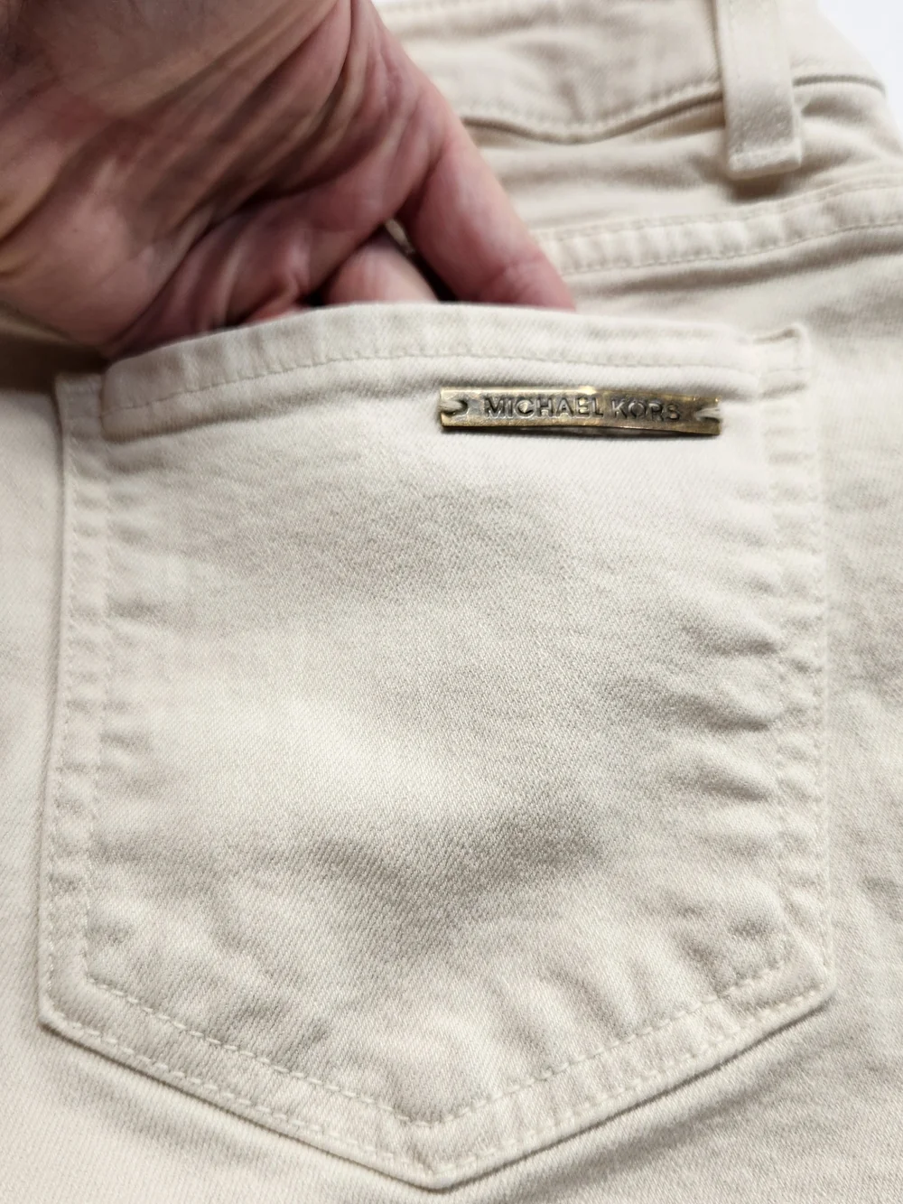 ⭐️Michael Kors Ecru Cream Straight Leg Crop Jeans Size 8 Comfort Stretch